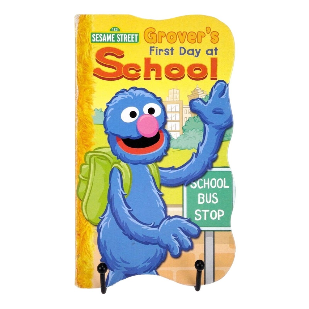 Sesame Street Board Book Grovers First Day of School Bendon 2010